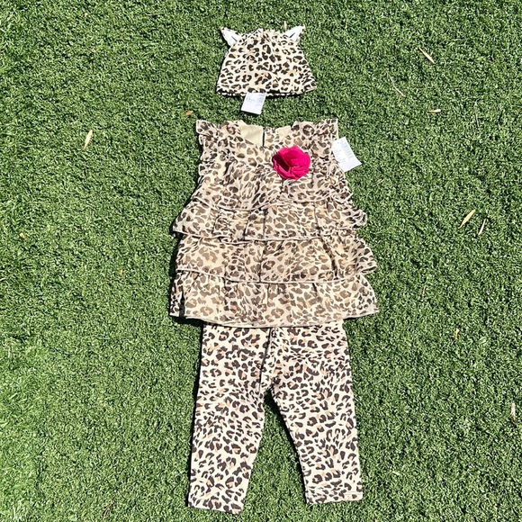 NWT Cheetah 4 Piece Outfit with Hat Size 0-6 months - Picture 1 of 14